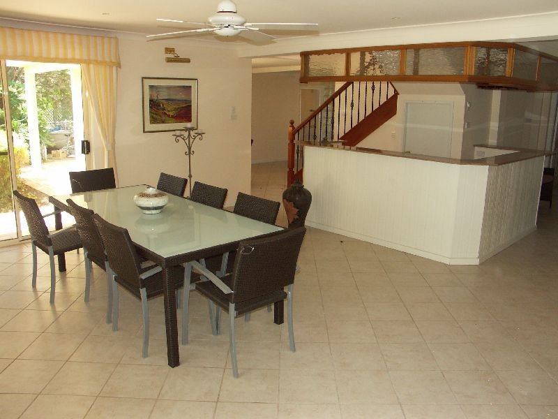 165 Bay Road, Bolton Point NSW 2283
