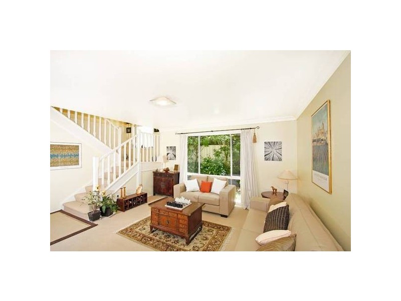 2 Welwyn Close, Buttaba NSW 2283