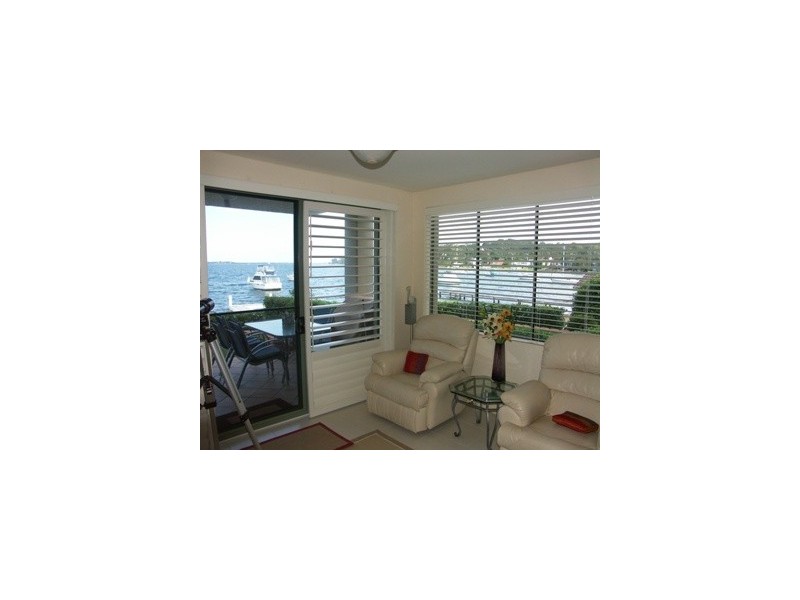 2/8 Ambrose Street, Carey Bay NSW 2283