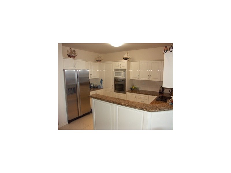 2/8 Ambrose Street, Carey Bay NSW 2283