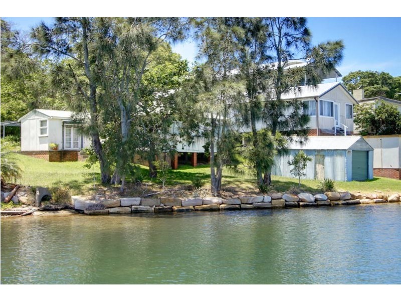 105-107 Coal Point Road, Coal Point NSW 2283