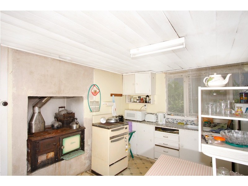 105-107 Coal Point Road, Coal Point NSW 2283