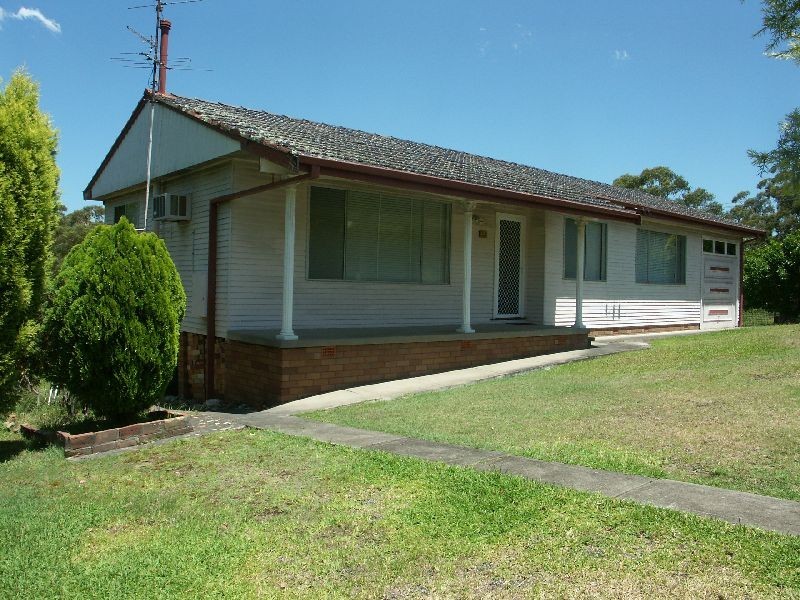 18 Gosford Street, Awaba NSW 2283
