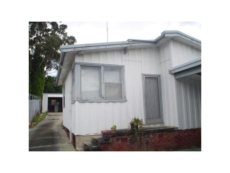 4A Thorne Street, Toronto NSW 2283