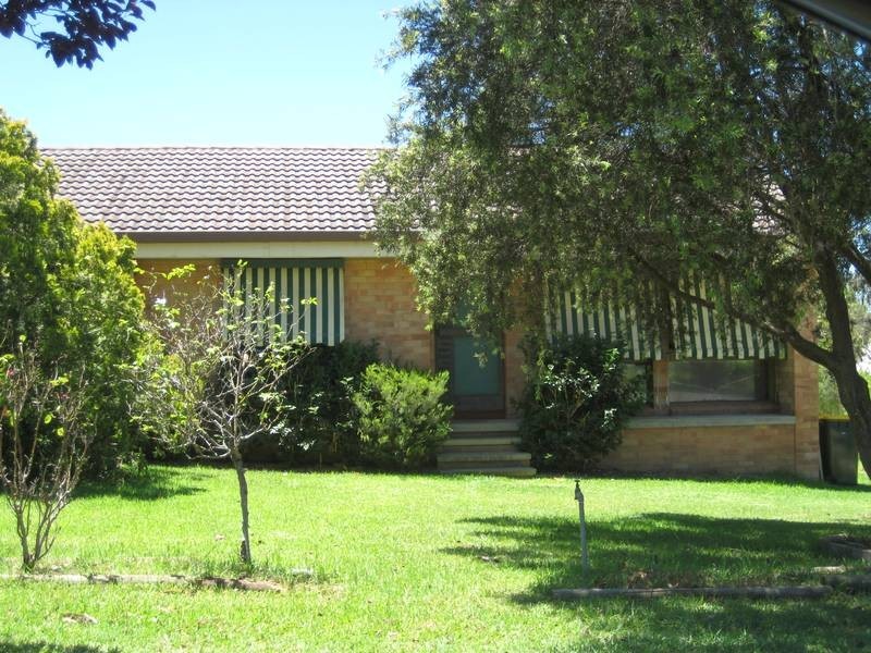 88 Barton Street, Scone NSW 2337