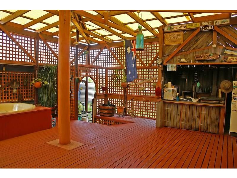 9 Short Street, Aberdeen NSW 2336