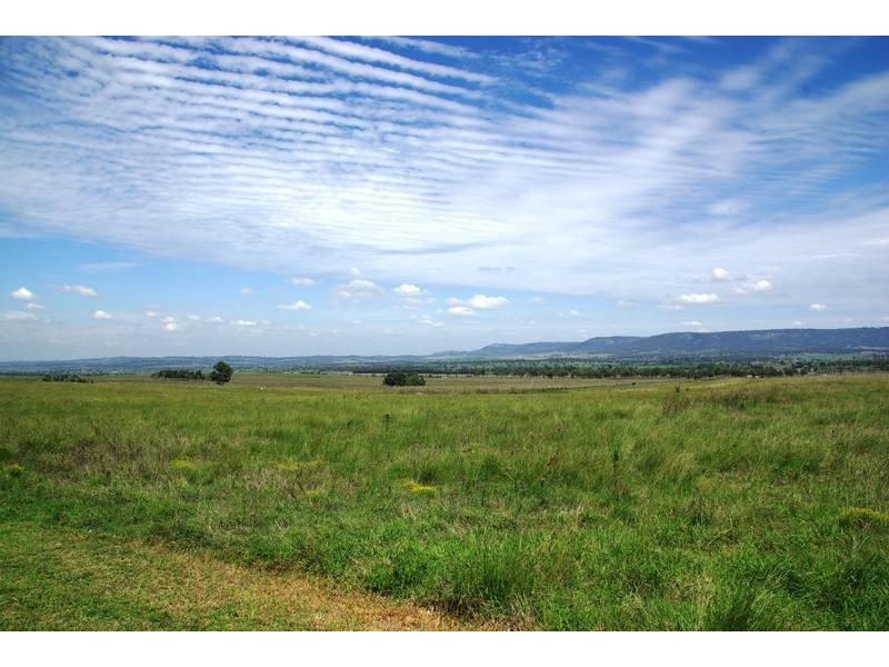 2 East Turanville Road, Scone NSW 2337