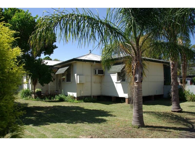 52 Kelly Street, Scone NSW 2337