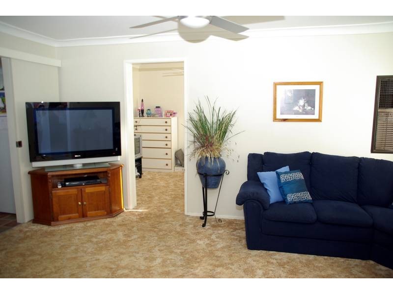 115 St Andrews Street, Aberdeen NSW 2336