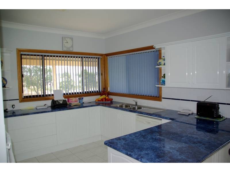 . New England Highway, Scone NSW 2337