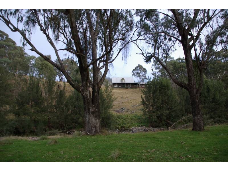 . Warlands Creek Road, Blandford NSW 2338