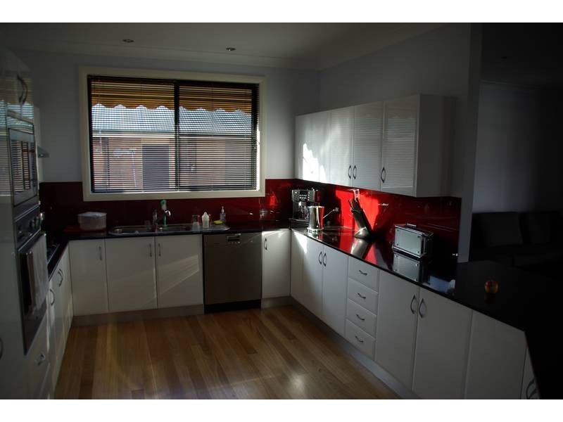 27 Kookaburra Ave, Scone NSW 2337