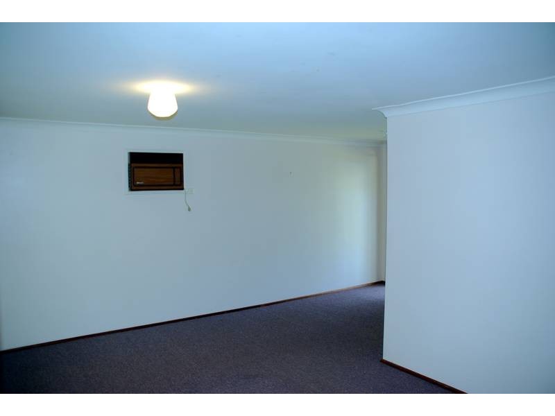 18 Seaward Ave, Scone NSW 2337