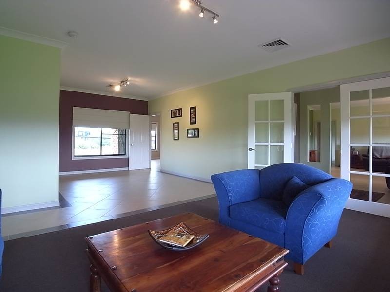2 Bhima Drive, Scone NSW 2337