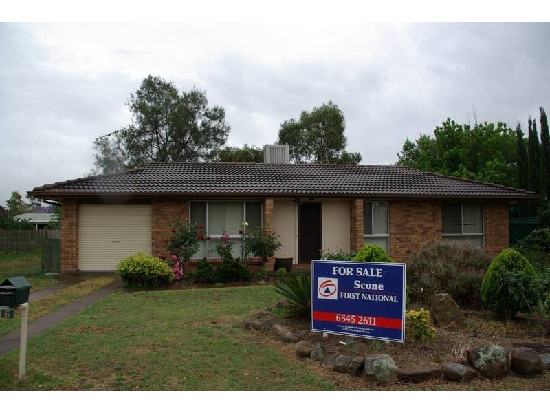 6 Davies Street, Scone NSW 2337