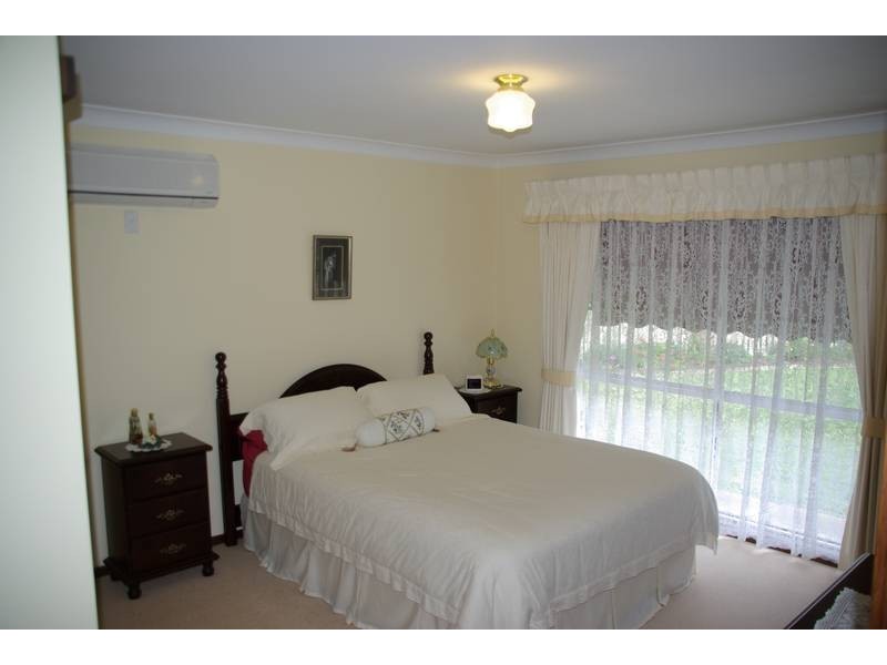 18 Shannon Close, Aberdeen NSW 2336