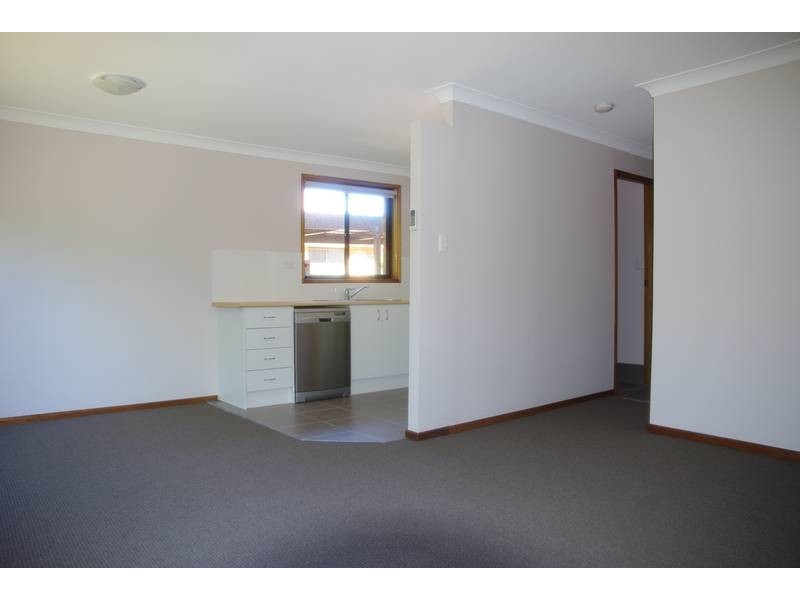 2/50 Hill Street, Scone NSW 2337