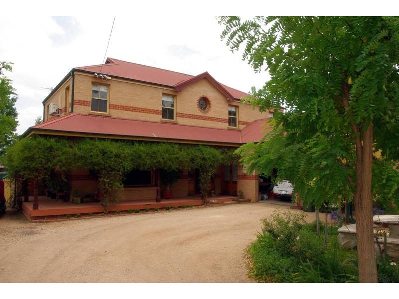 11 Oxford Road, Scone NSW 2337