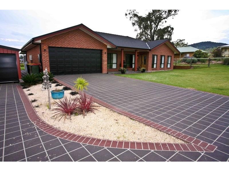 7 Stanstead Close, Scone NSW 2337