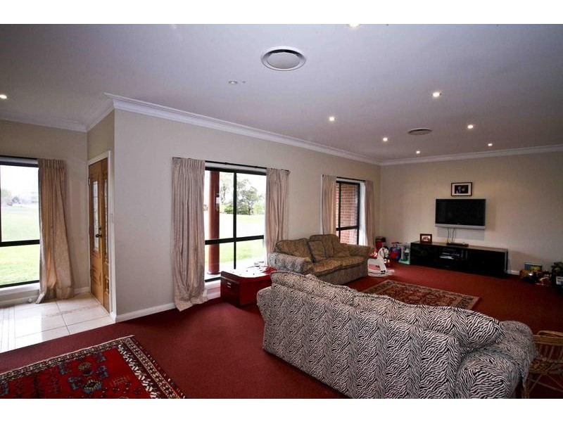 7 Stanstead Close, Scone NSW 2337