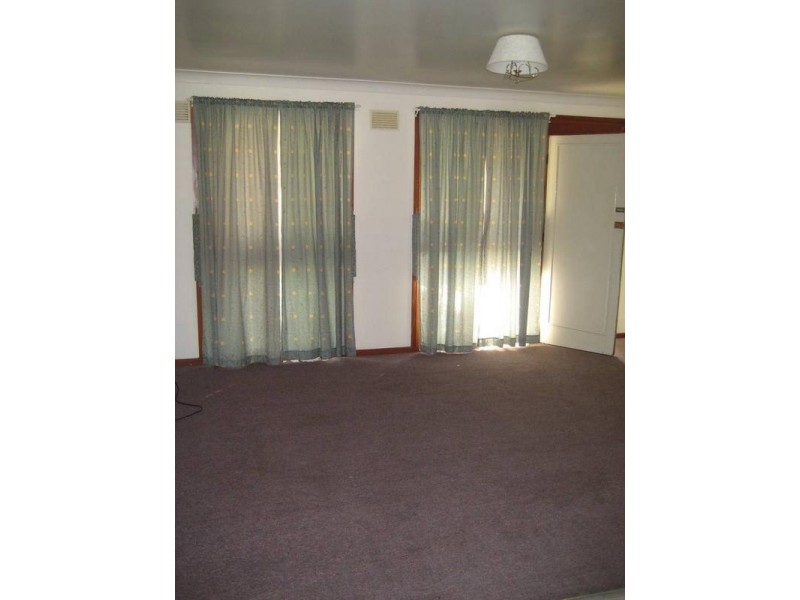 24 Barton Street, Scone NSW 2337