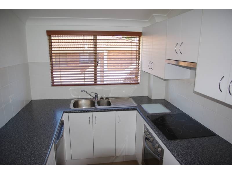 10/6 Main Street, Scone NSW 2337