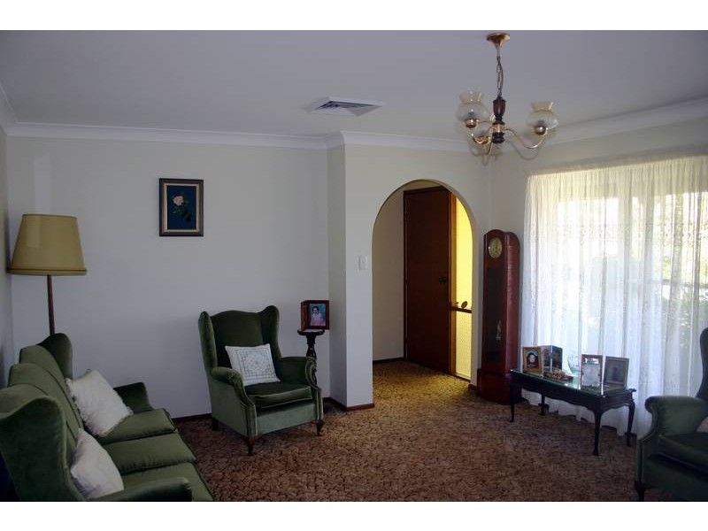 106 St Andrews Street, Aberdeen NSW 2336