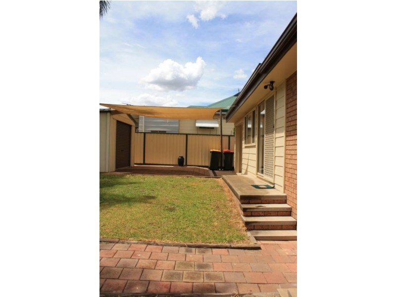 72 St Andrews Street, Aberdeen NSW 2336