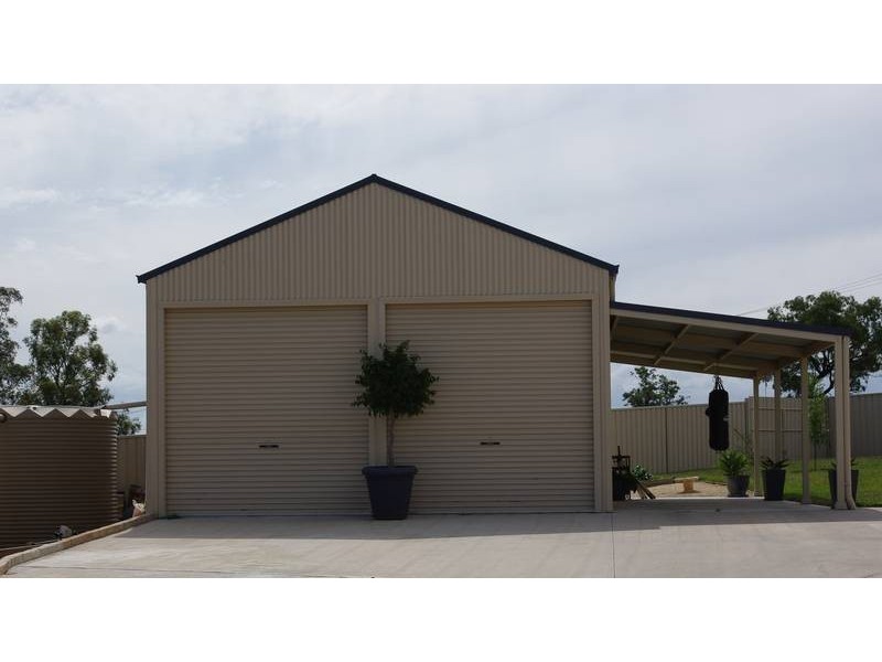 13 Redbank Drive, Scone NSW 2337