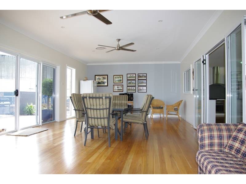 13 Redbank Drive, Scone NSW 2337