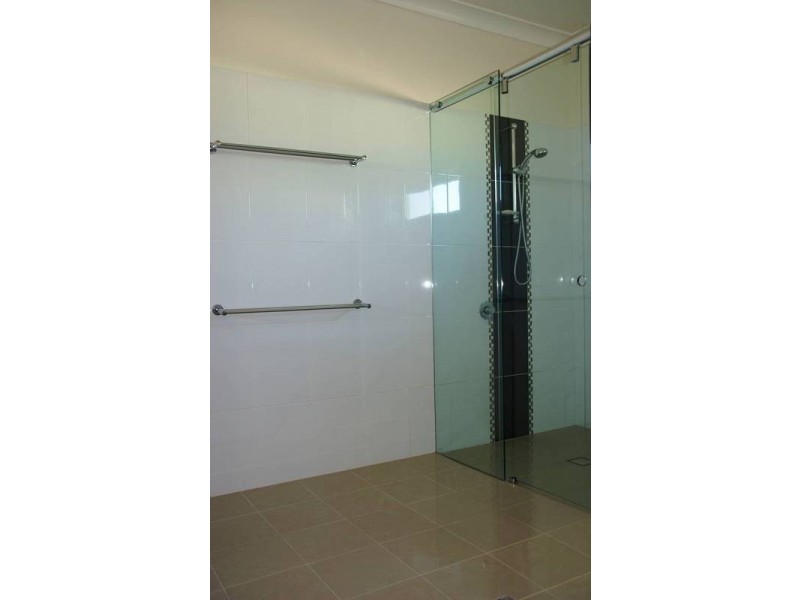 13 Redbank Drive, Scone NSW 2337