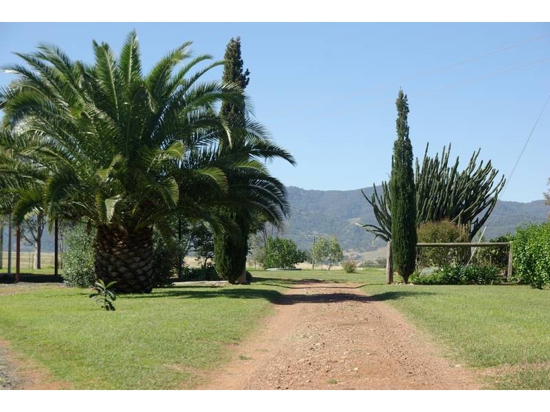 574 Middlebrook Rd, Scone NSW 2337