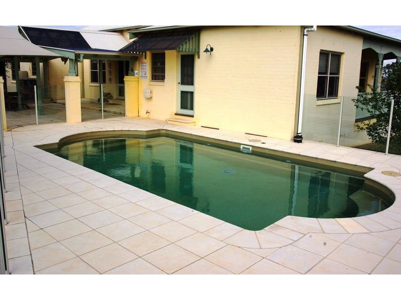 9 Stanstead Close, Scone NSW 2337