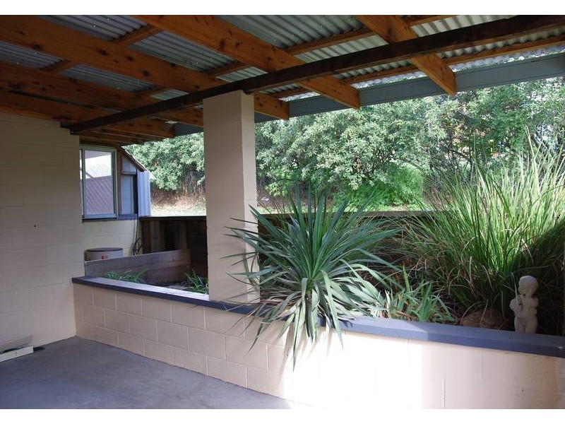 6 Miller Street, Gundy NSW 2337