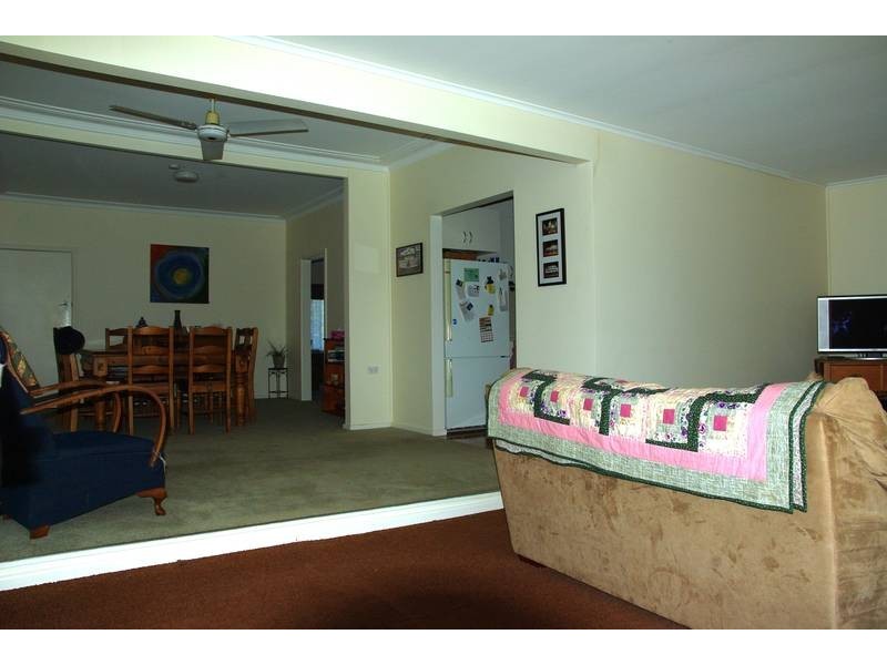 71 Waverley Street, Scone NSW 2337