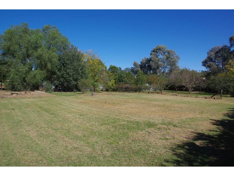 5 Miller Street, Gundy NSW 2337