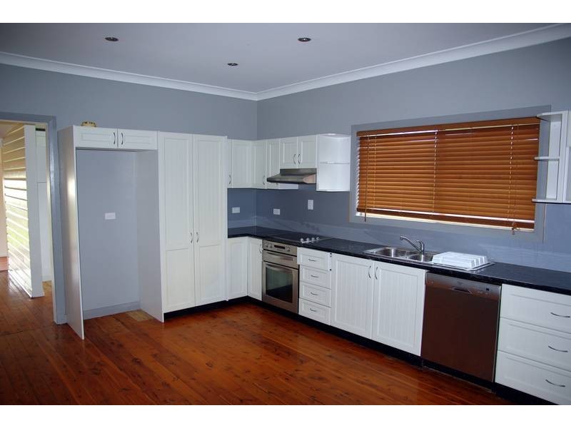 53 Bedford Street, Aberdeen NSW 2336