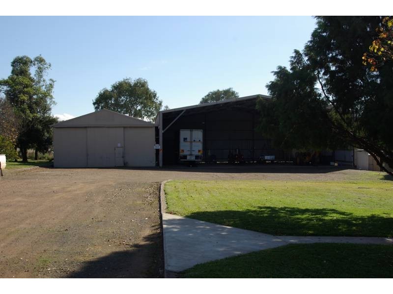 . Tullong Road, Scone NSW 2337