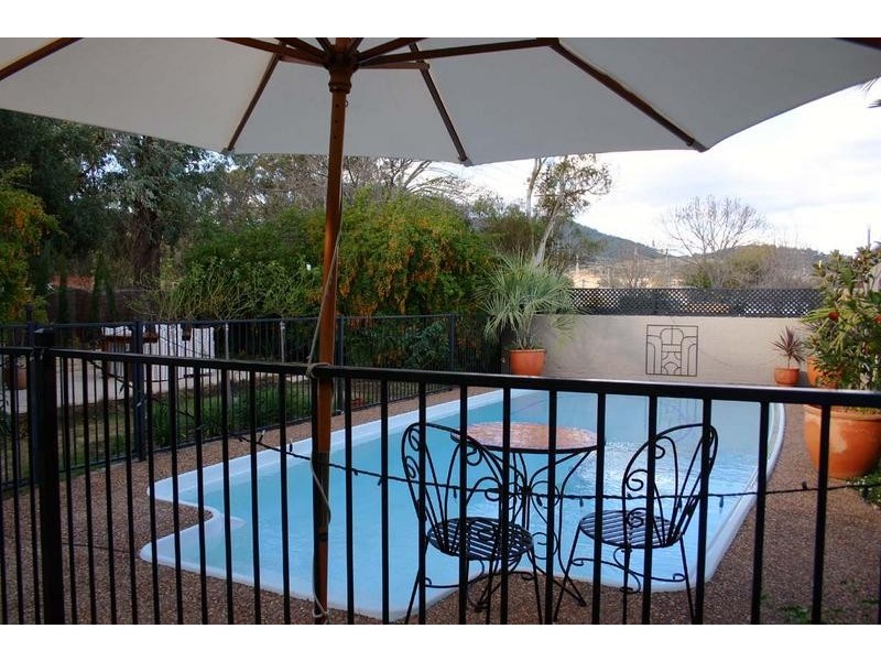4 Little Street, Scone NSW 2337