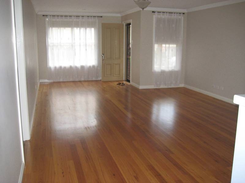 2/36A Satur Rd, Scone NSW 2337