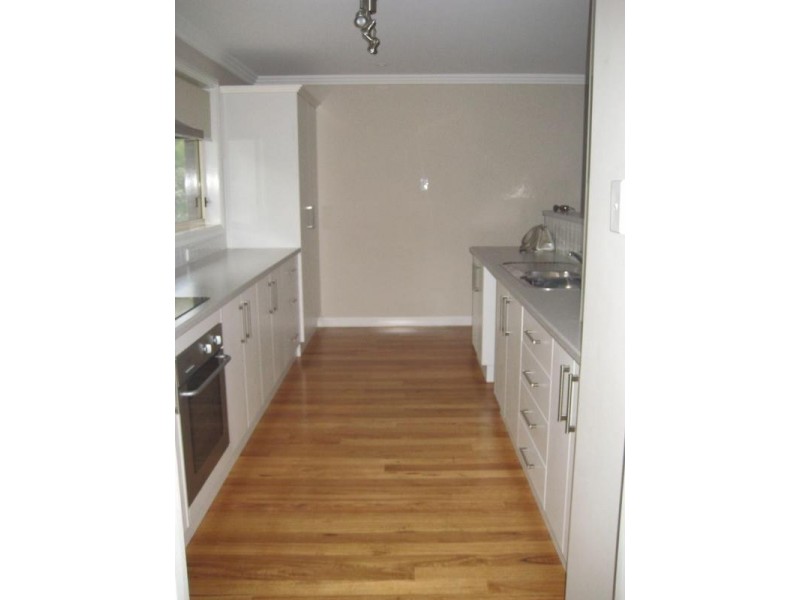 2/36A Satur Rd, Scone NSW 2337