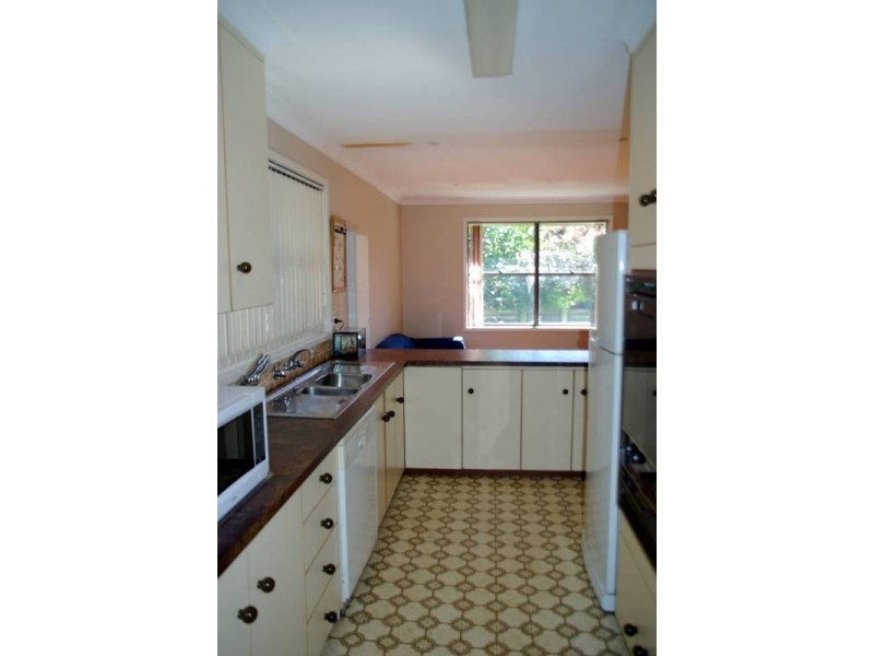 12 Little Street, Scone NSW 2337