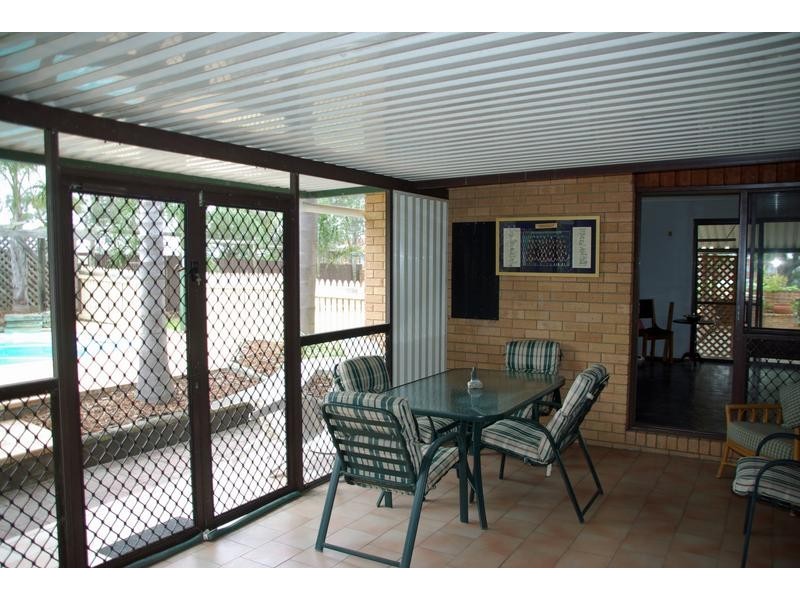60 Barton Street, Scone NSW 2337