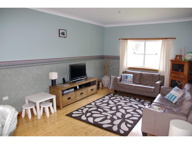 119 Waverley Street, Scone NSW 2337