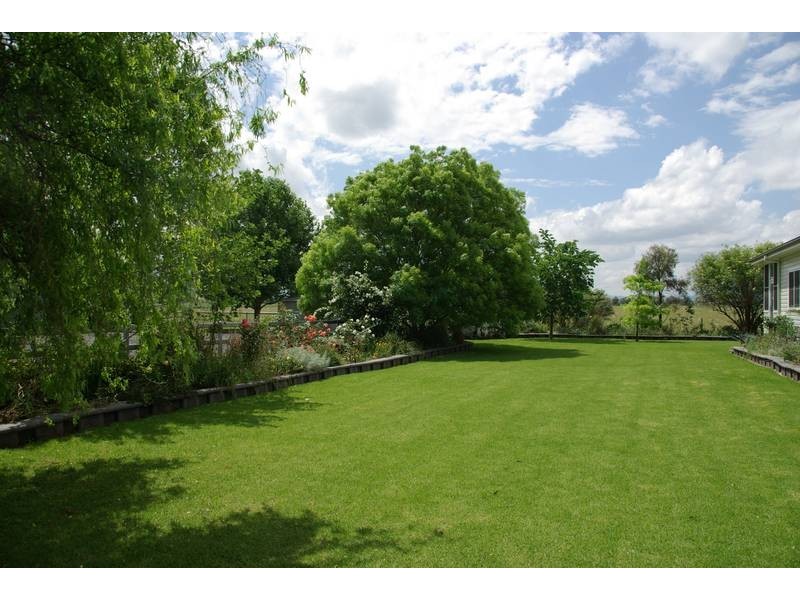 10 St Aubins Street, Scone NSW 2337