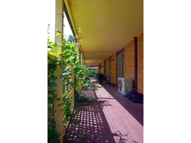 10 Bourke Street, Blandford NSW 2338