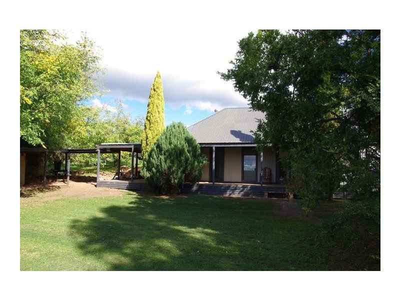 6 Miller Street, Gundy NSW 2337