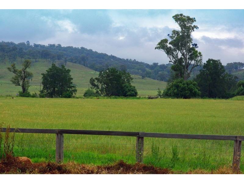 . New England Highway, Scone NSW 2337