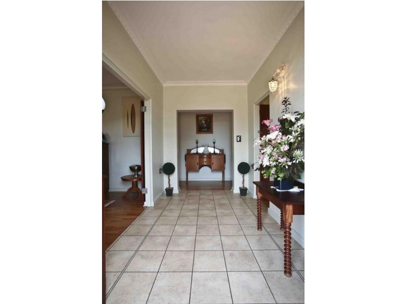 2 Little Street, Scone NSW 2337