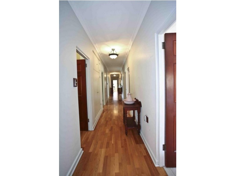 2 Little Street, Scone NSW 2337